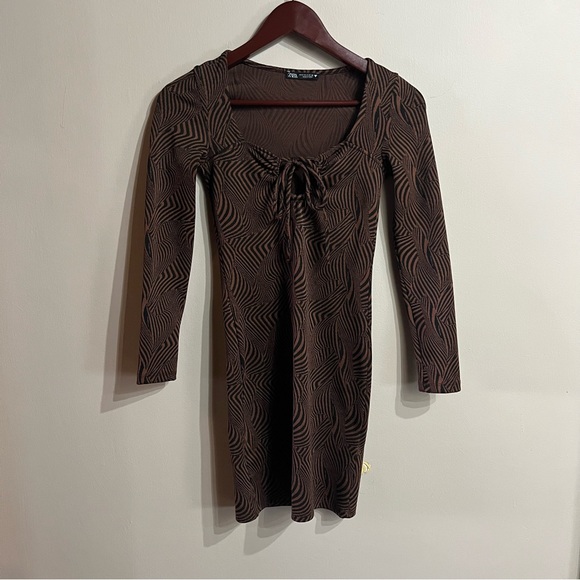 Zara Jacquard Mini Dress - Picture 3 of 5